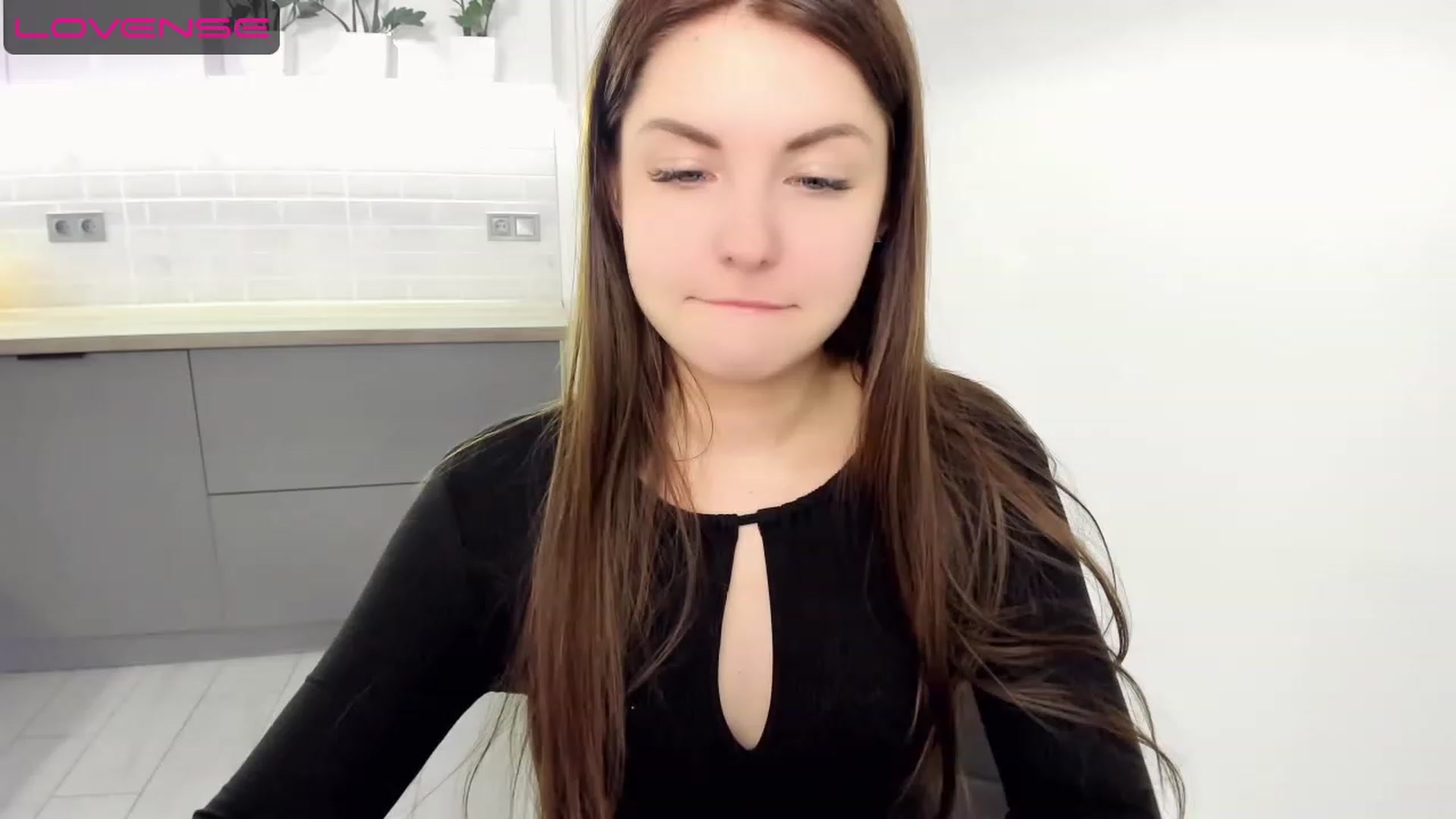 Gallery image thumbnail from Miriam_Mills's myfreecams stream on, 05/10/2023, 09:11 image 18 of 20