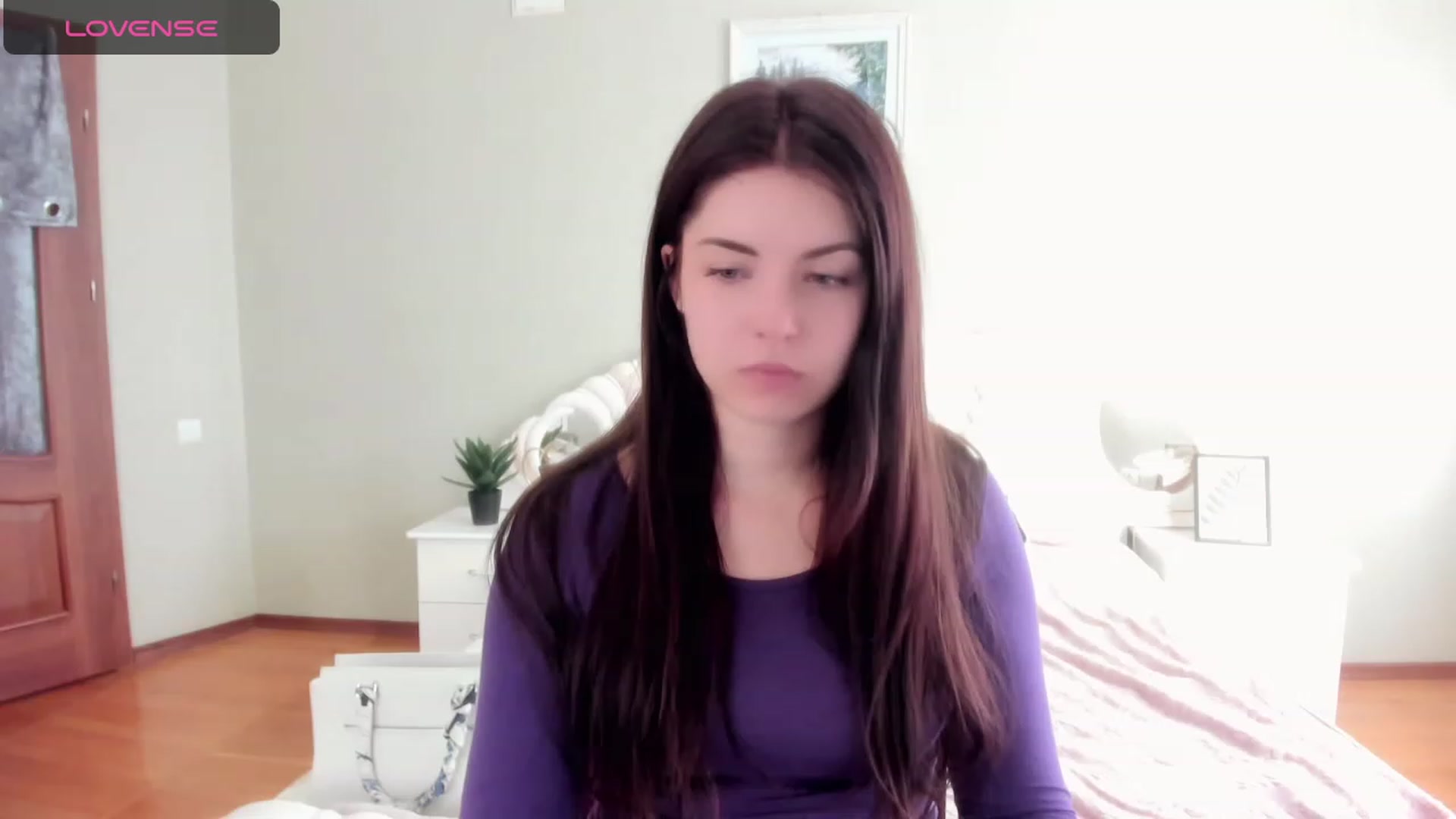 Gallery image thumbnail from Miriam_Mills's myfreecams stream on, 10/17/2023, 10:21 image 3 of 20