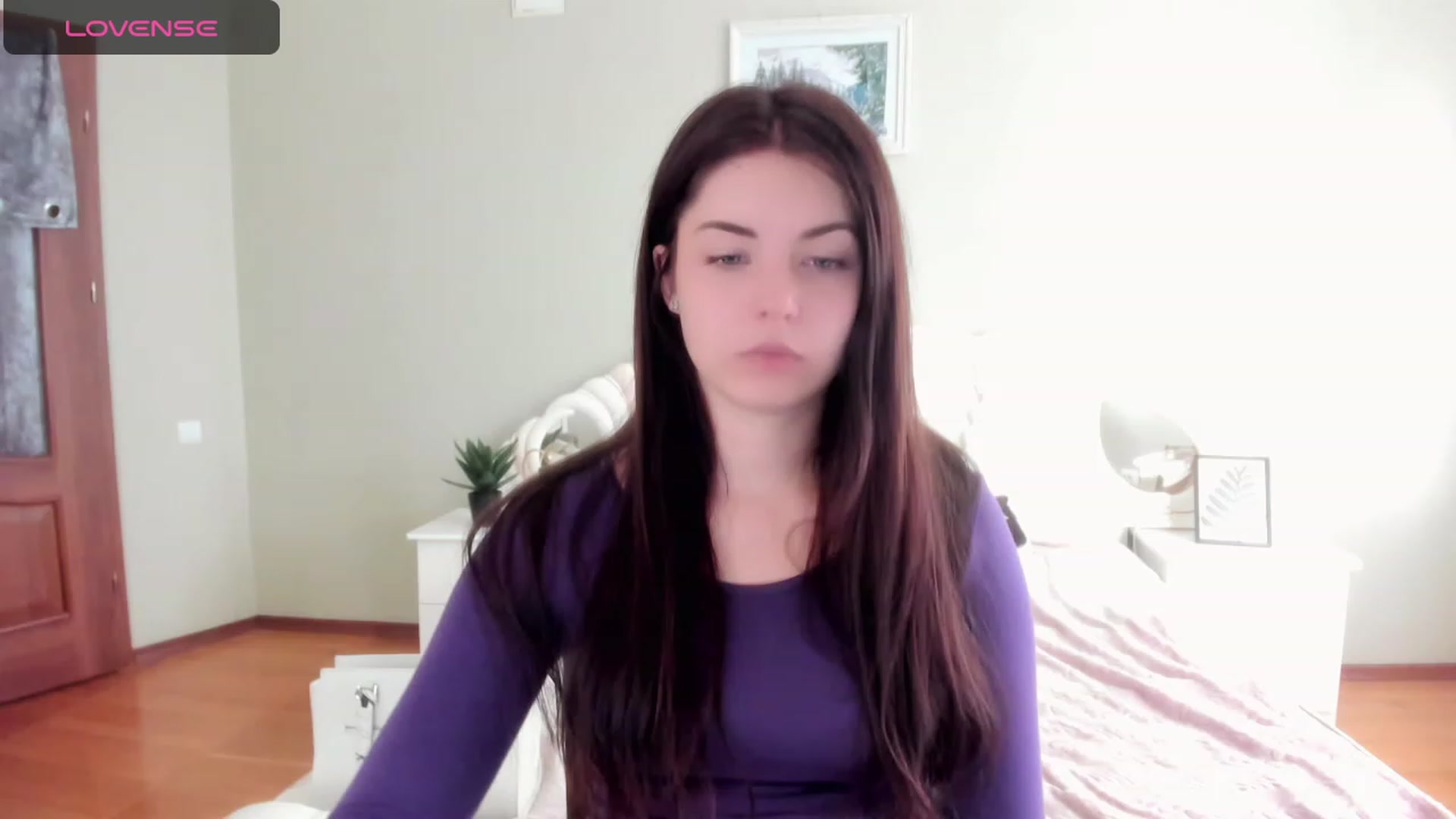 Gallery image thumbnail from Miriam_Mills's myfreecams stream on, 10/17/2023, 10:21 image 4 of 20