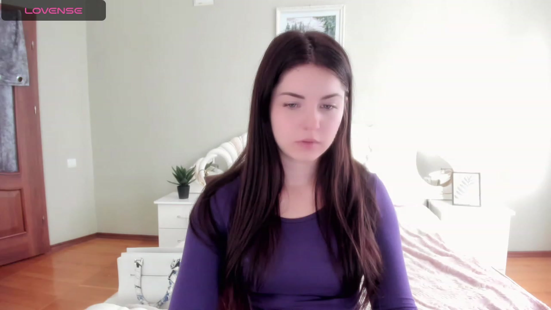 Gallery image thumbnail from Miriam_Mills's myfreecams stream on, 10/17/2023, 10:21 image 5 of 20