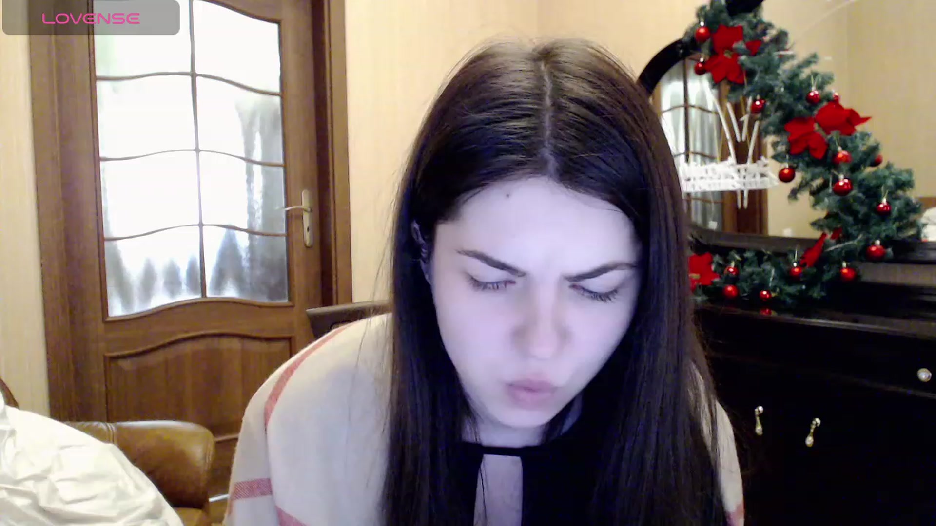 Gallery image thumbnail from Miriam_Mills's myfreecams stream on, 12/26/2023, 10:28 image 19 of 20