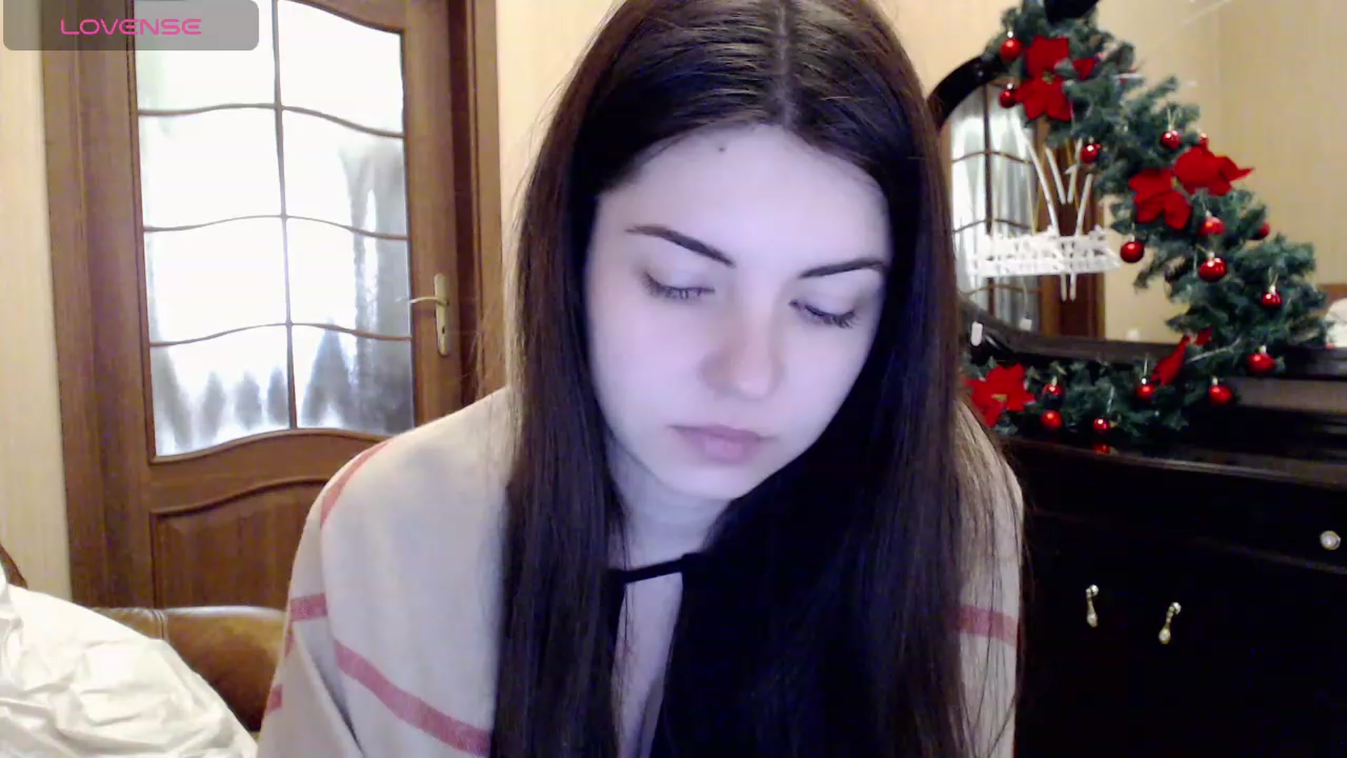 Gallery image thumbnail from Miriam_Mills's myfreecams stream on, 12/26/2023, 10:28 image 13 of 20