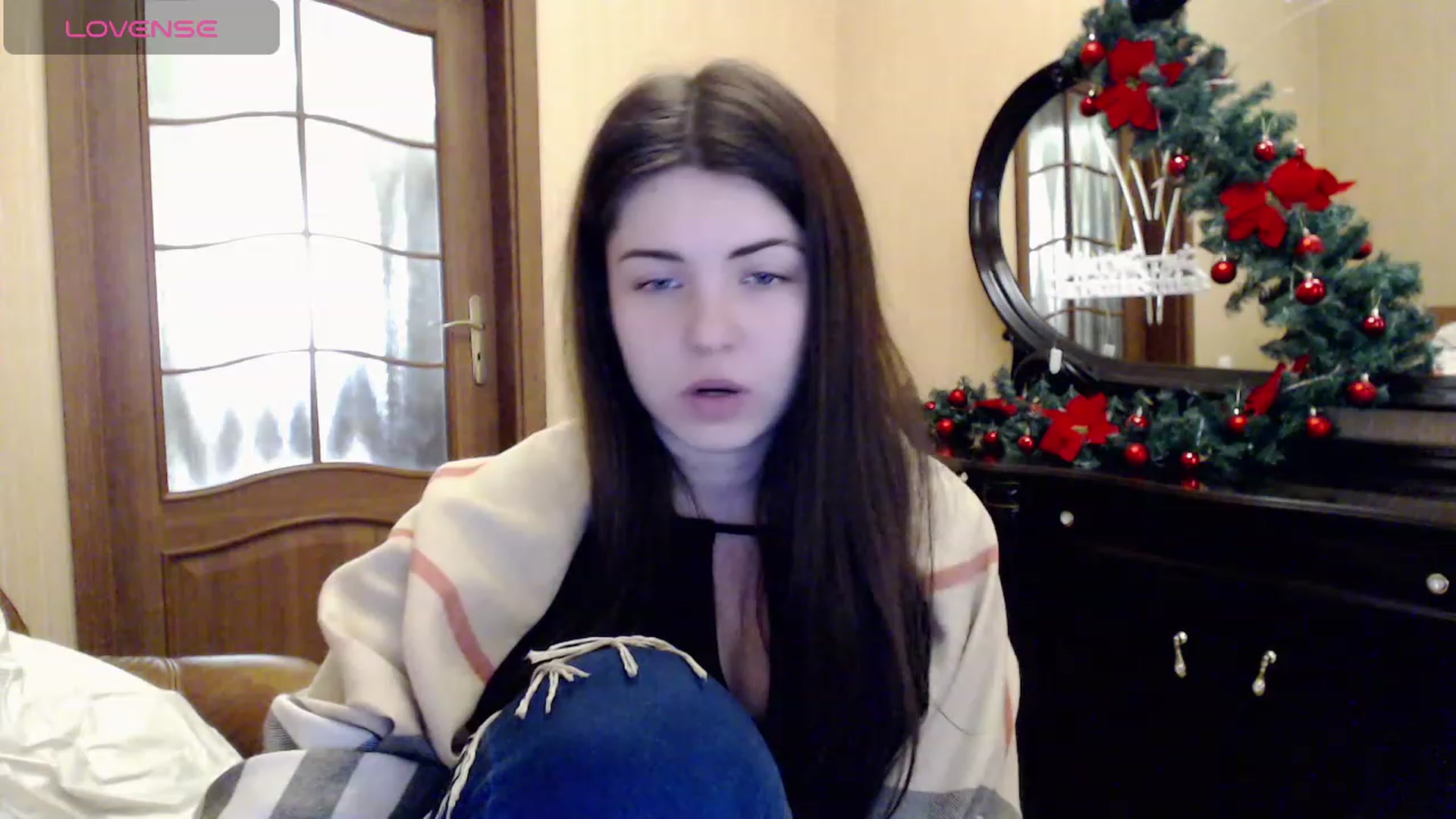Gallery image thumbnail from Miriam_Mills's myfreecams stream on, 12/26/2023, 10:28 image 7 of 20
