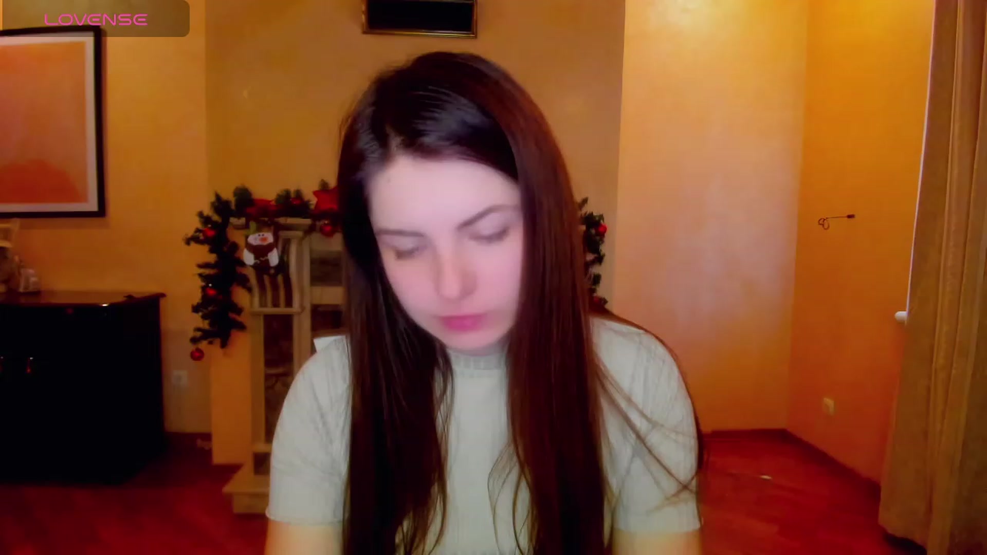 Gallery image thumbnail from Miriam_Mills's myfreecams stream on, 01/02/2024, 09:34 image 4 of 20