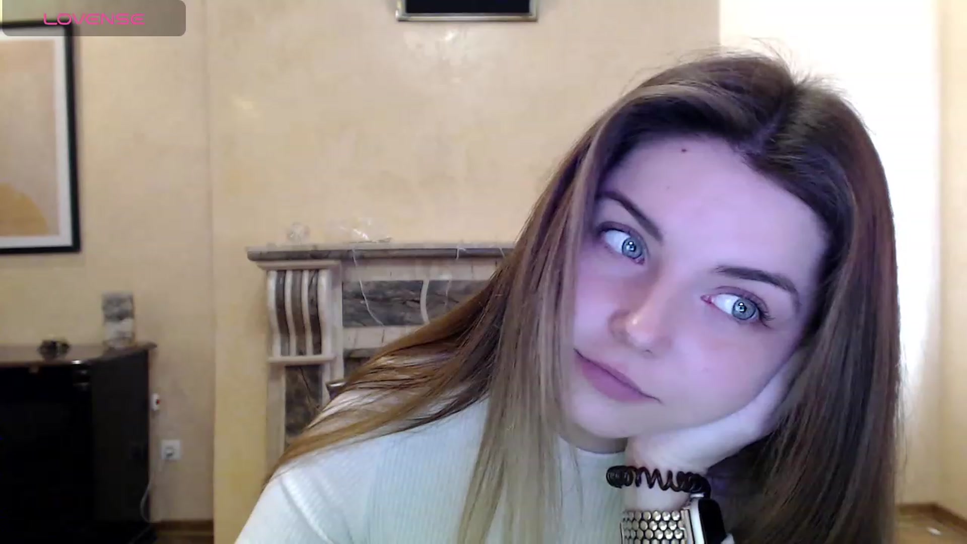 Gallery image thumbnail from Miriam_Mills's myfreecams stream on, 02/12/2024, 10:41 image 12 of 20