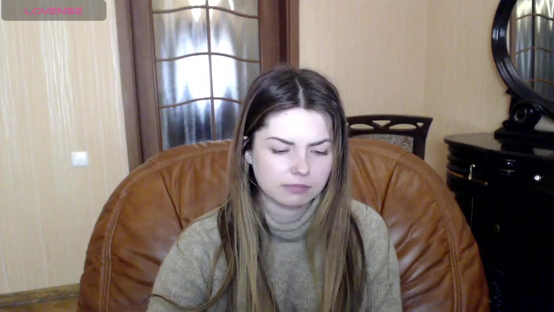 Gallery image thumbnail from Miriam_Mills's myfreecams stream on, 02/26/2024, 10:58 image 13 of 20