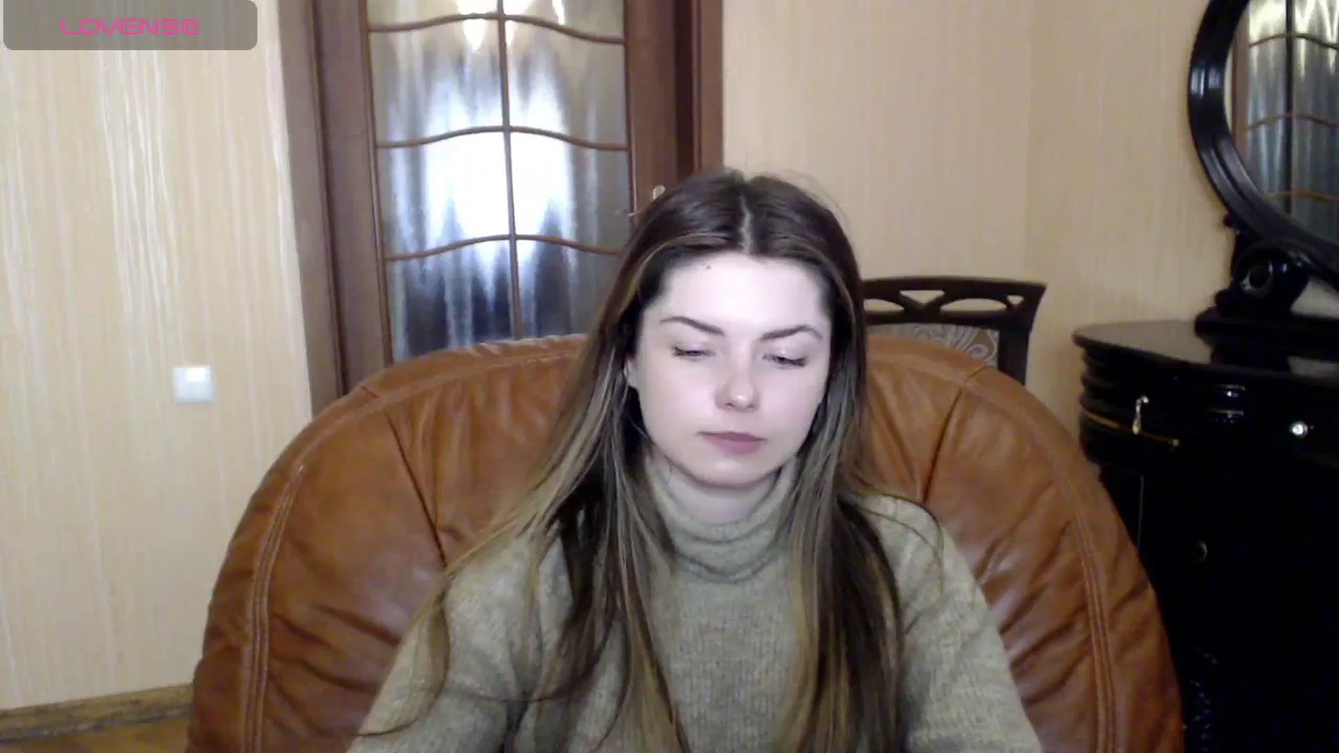 Gallery image thumbnail from Miriam_Mills's myfreecams stream on, 02/26/2024, 10:58 image 15 of 20