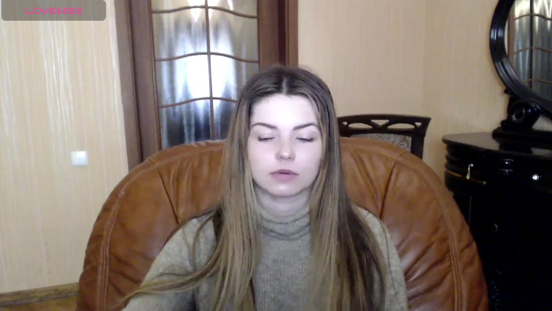 Gallery image thumbnail from Miriam_Mills's myfreecams stream on, 02/26/2024, 10:58 image 7 of 20
