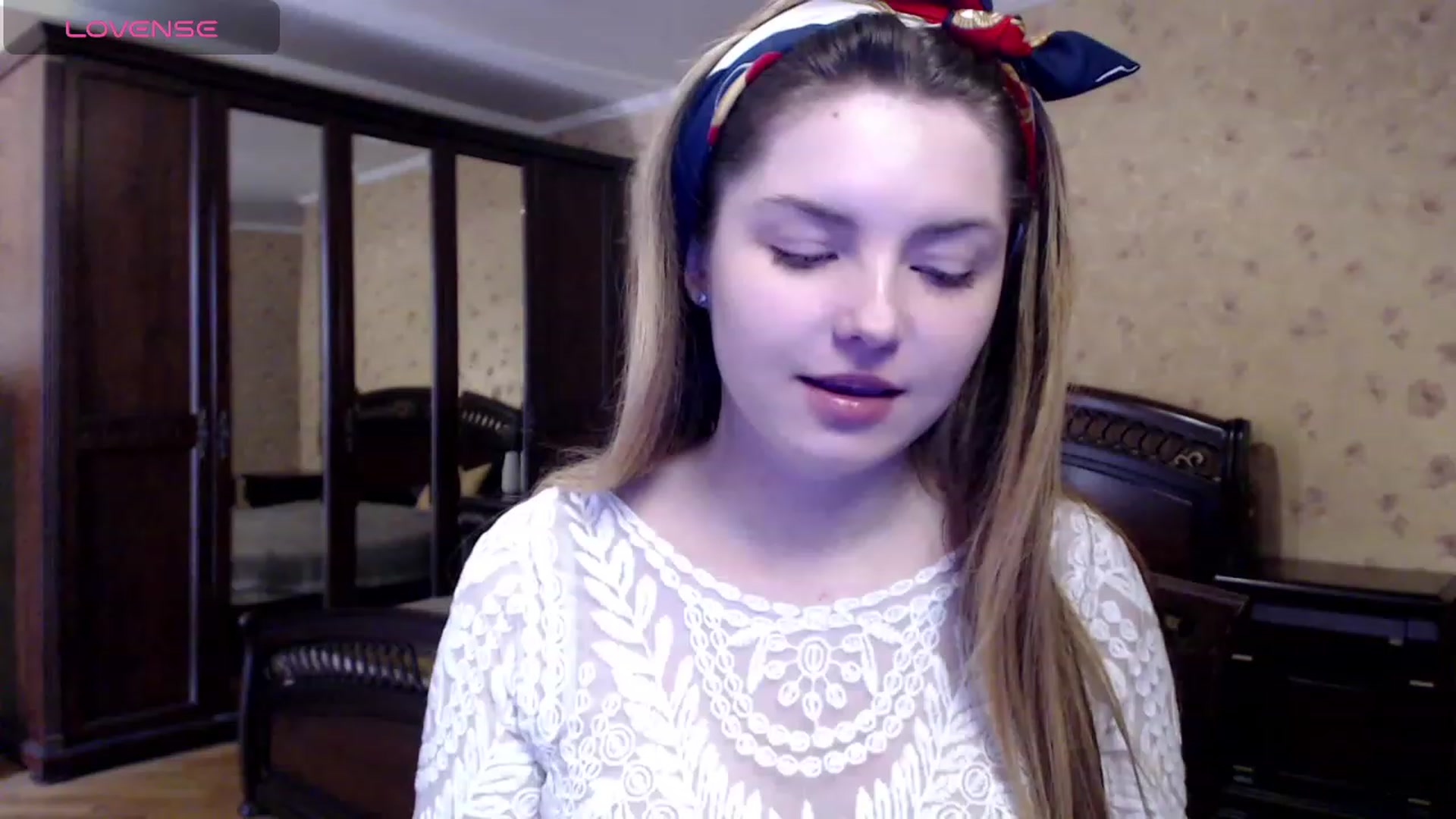Gallery image thumbnail from Miriam_Mills's myfreecams stream on, 03/08/2024, 10:35 image 17 of 20
