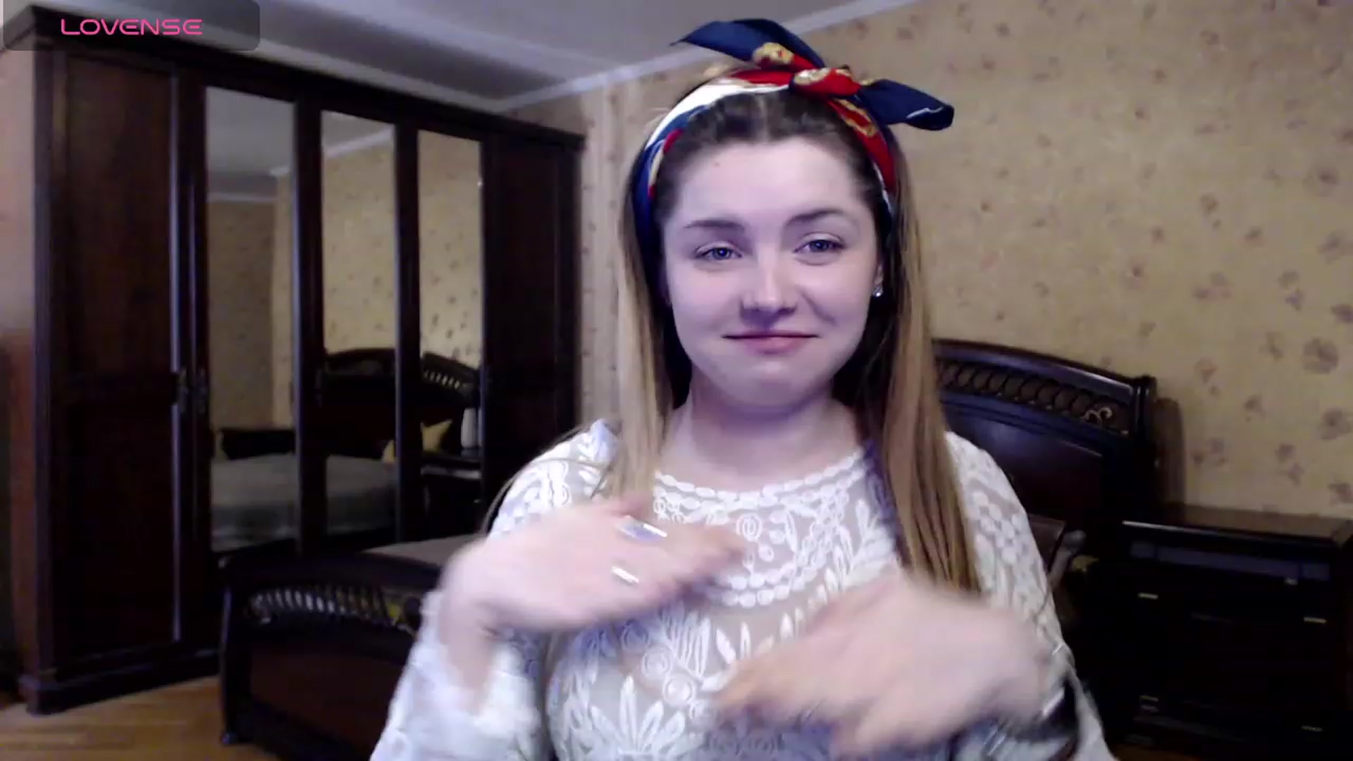 Gallery image thumbnail from Miriam_Mills's myfreecams stream on, 03/08/2024, 10:35 image 3 of 20