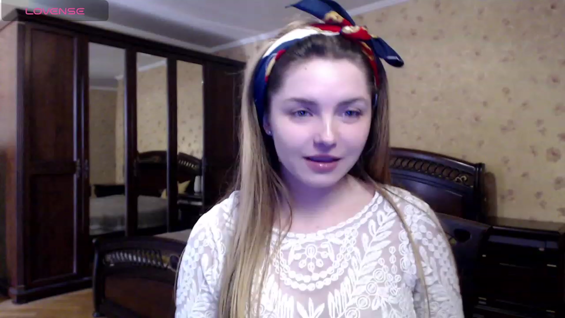 Gallery image thumbnail from Miriam_Mills's myfreecams stream on, 03/08/2024, 10:35 image 8 of 20