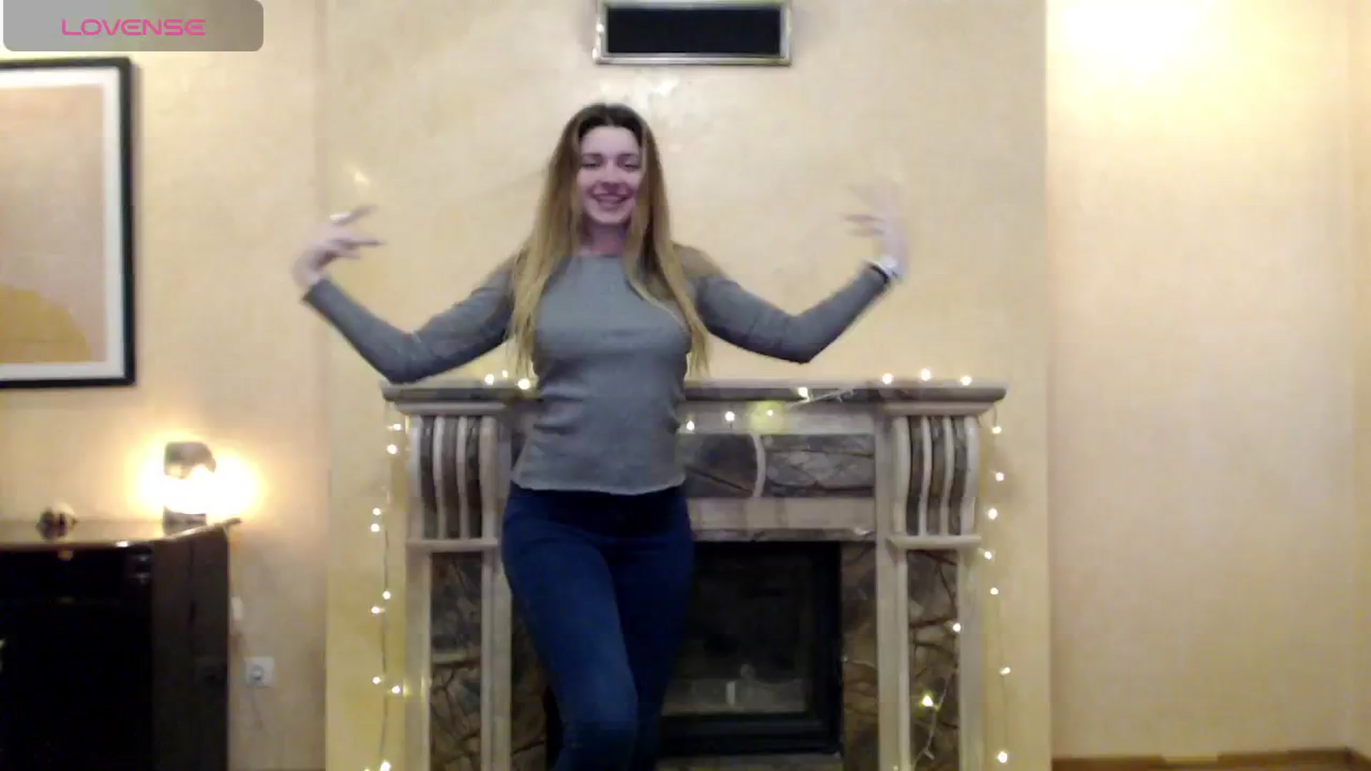 Gallery image thumbnail from Miriam_Mills's myfreecams stream on, 03/13/2024, 08:52 image 4 of 20