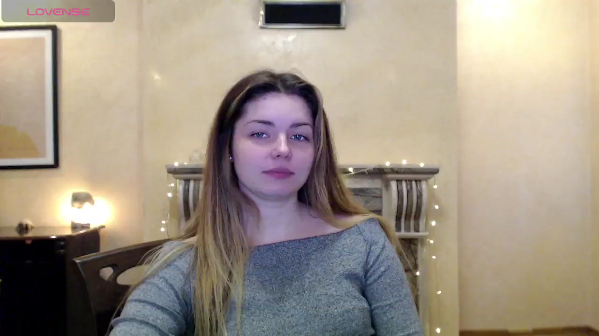 Gallery image thumbnail from Miriam_Mills's myfreecams stream on, 03/13/2024, 08:52 image 6 of 20