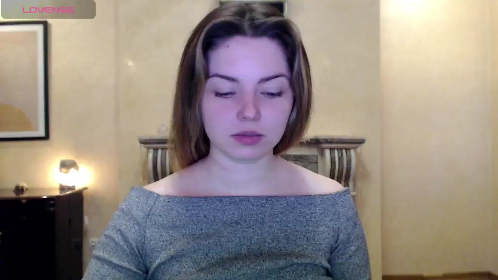 Gallery image thumbnail from Miriam_Mills's myfreecams stream on, 03/13/2024, 08:52 image 3 of 20