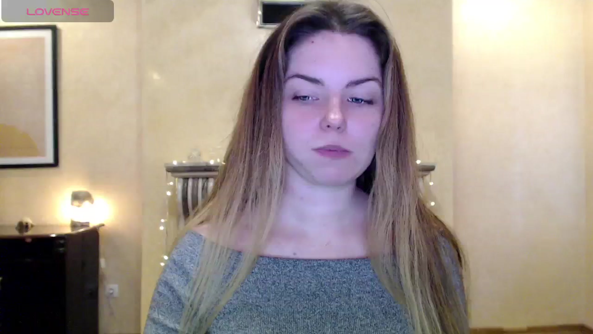 Gallery image thumbnail from Miriam_Mills's myfreecams stream on, 03/13/2024, 08:52 image 18 of 20