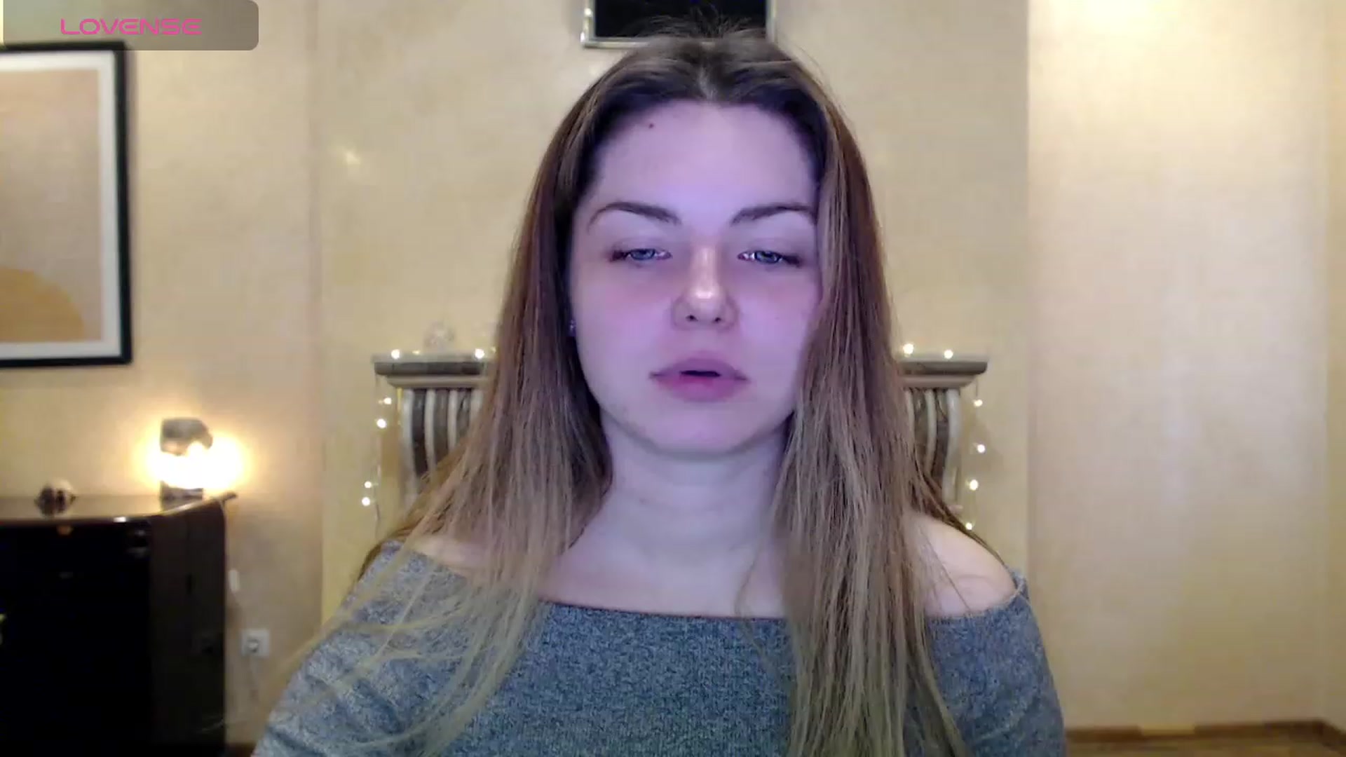 Gallery image thumbnail from Miriam_Mills's myfreecams stream on, 03/13/2024, 10:30 image 3 of 20