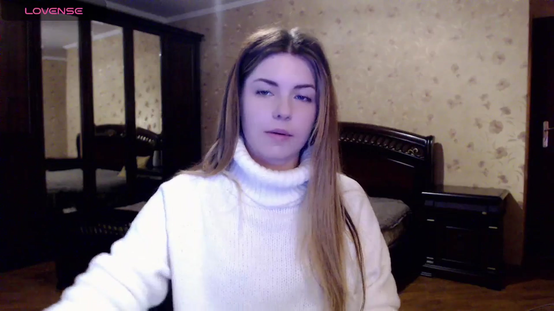 Gallery image thumbnail from Miriam_Mills's myfreecams stream on, 03/18/2024, 08:05 image 16 of 20