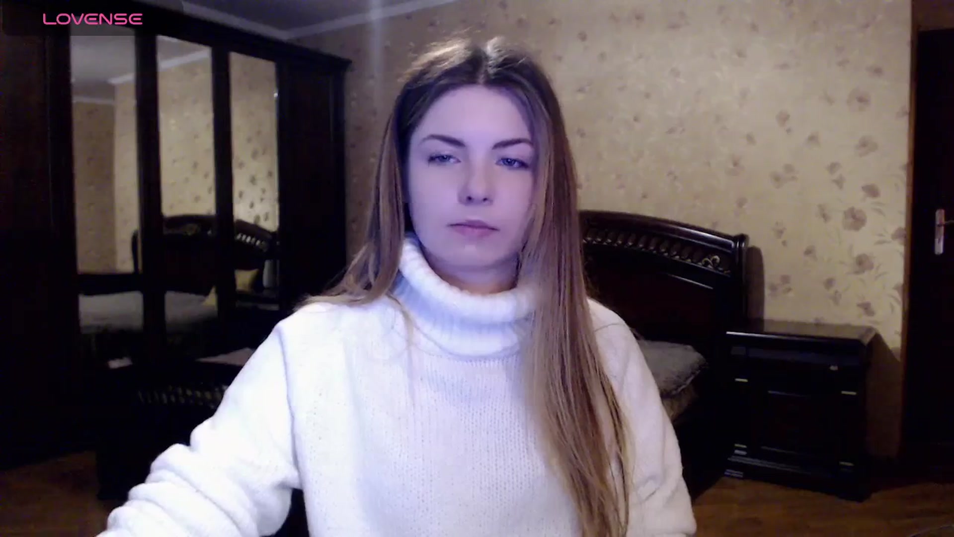 Gallery image thumbnail from Miriam_Mills's myfreecams stream on, 03/18/2024, 08:05 image 9 of 20