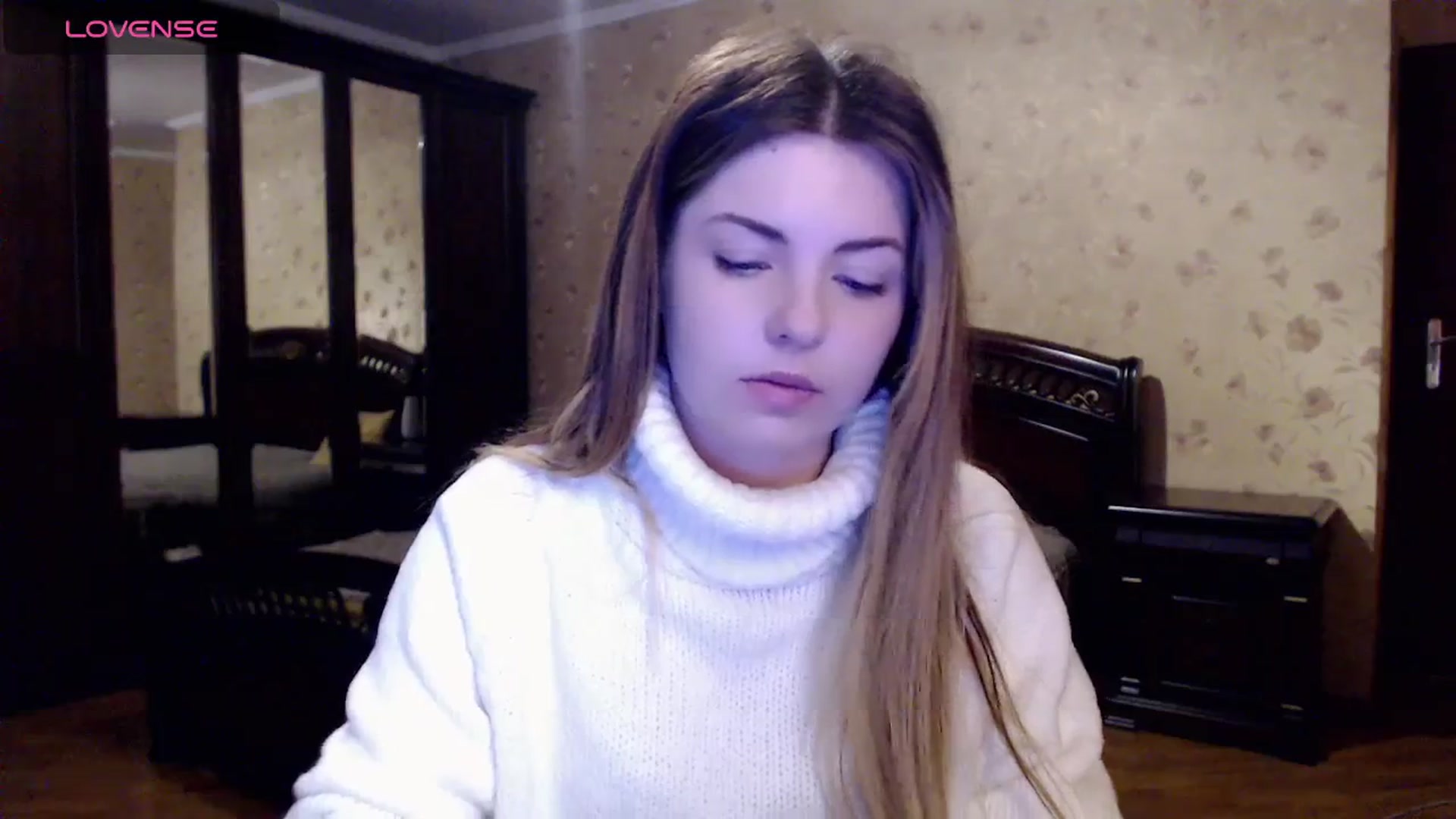 Gallery image thumbnail from Miriam_Mills's myfreecams stream on, 03/18/2024, 08:05 image 15 of 20