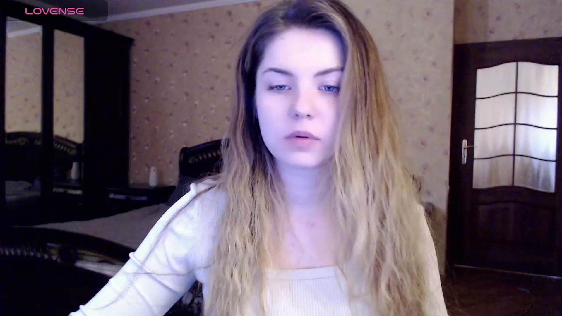 Gallery image thumbnail from Miriam_Mills's myfreecams stream on, 03/25/2024, 11:16 image 1 of 20
