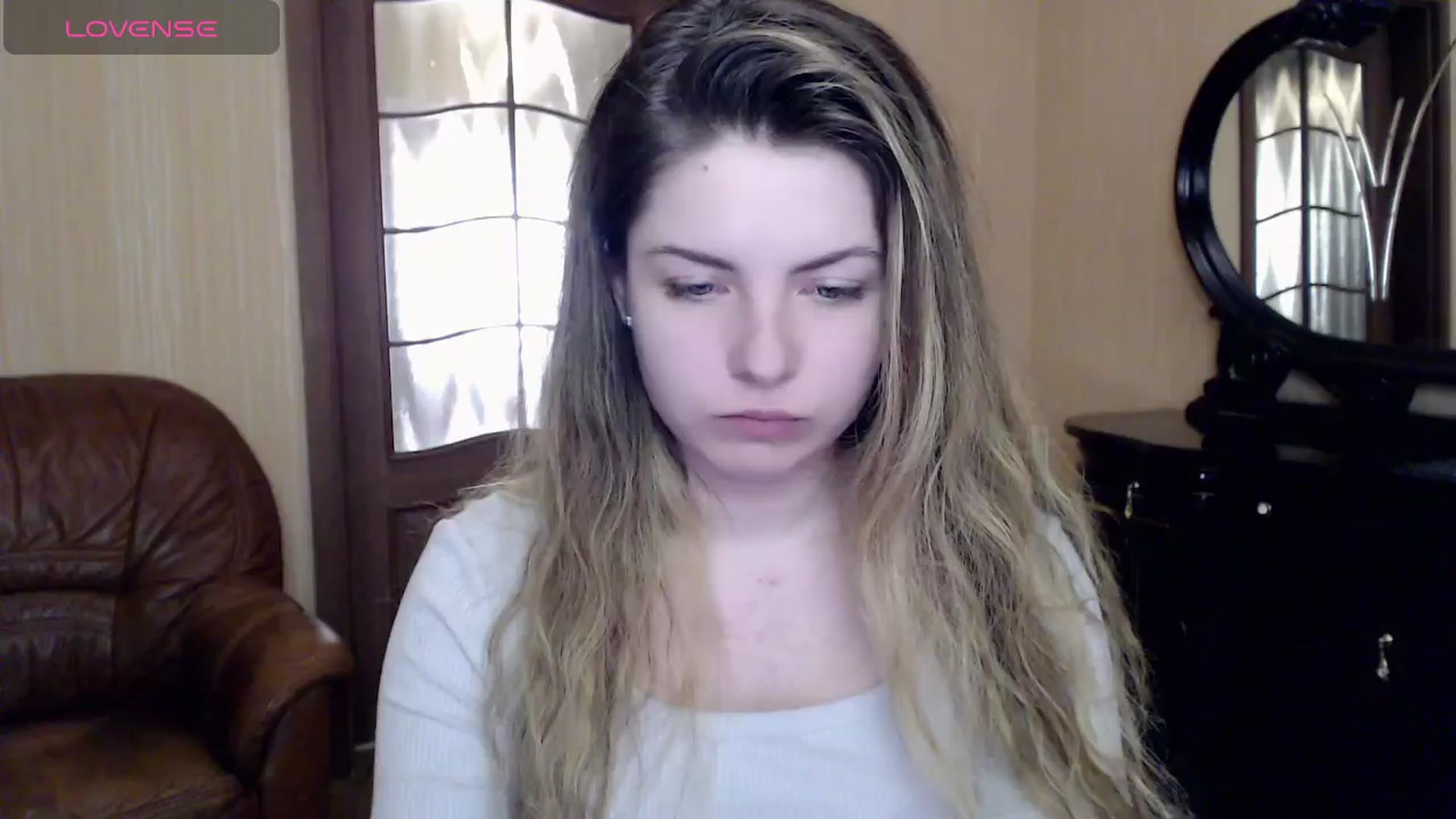 Gallery image thumbnail from Miriam_Mills's myfreecams stream on, 03/26/2024, 11:40 image 3 of 20