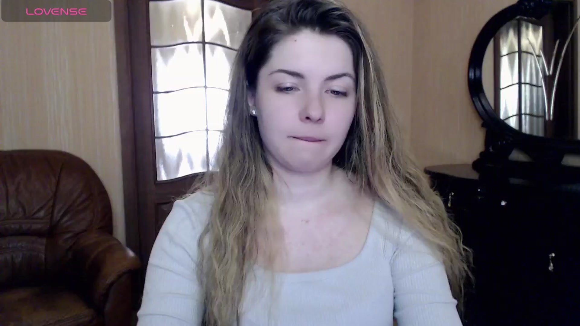 Gallery image thumbnail from Miriam_Mills's myfreecams stream on, 03/26/2024, 11:40 image 2 of 20