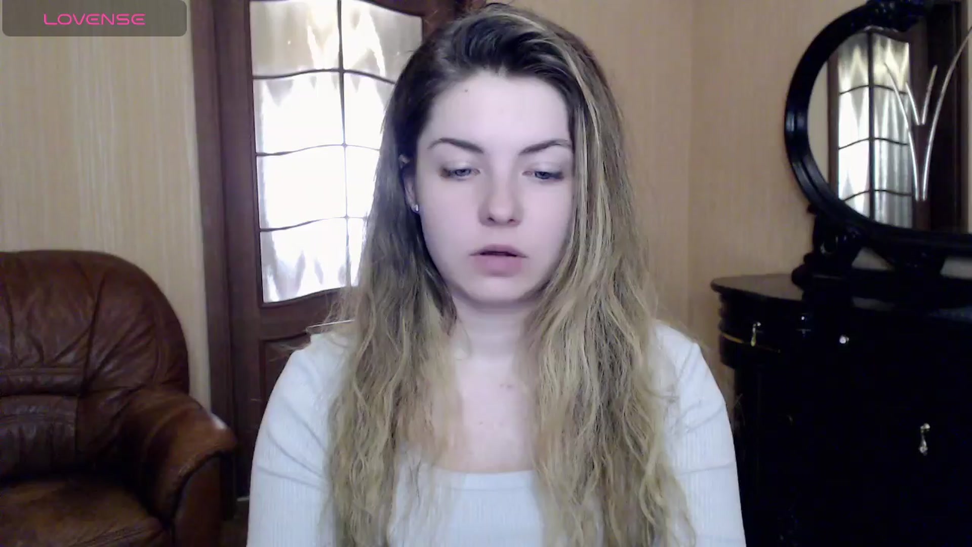 Gallery image thumbnail from Miriam_Mills's myfreecams stream on, 03/26/2024, 11:40 image 9 of 20