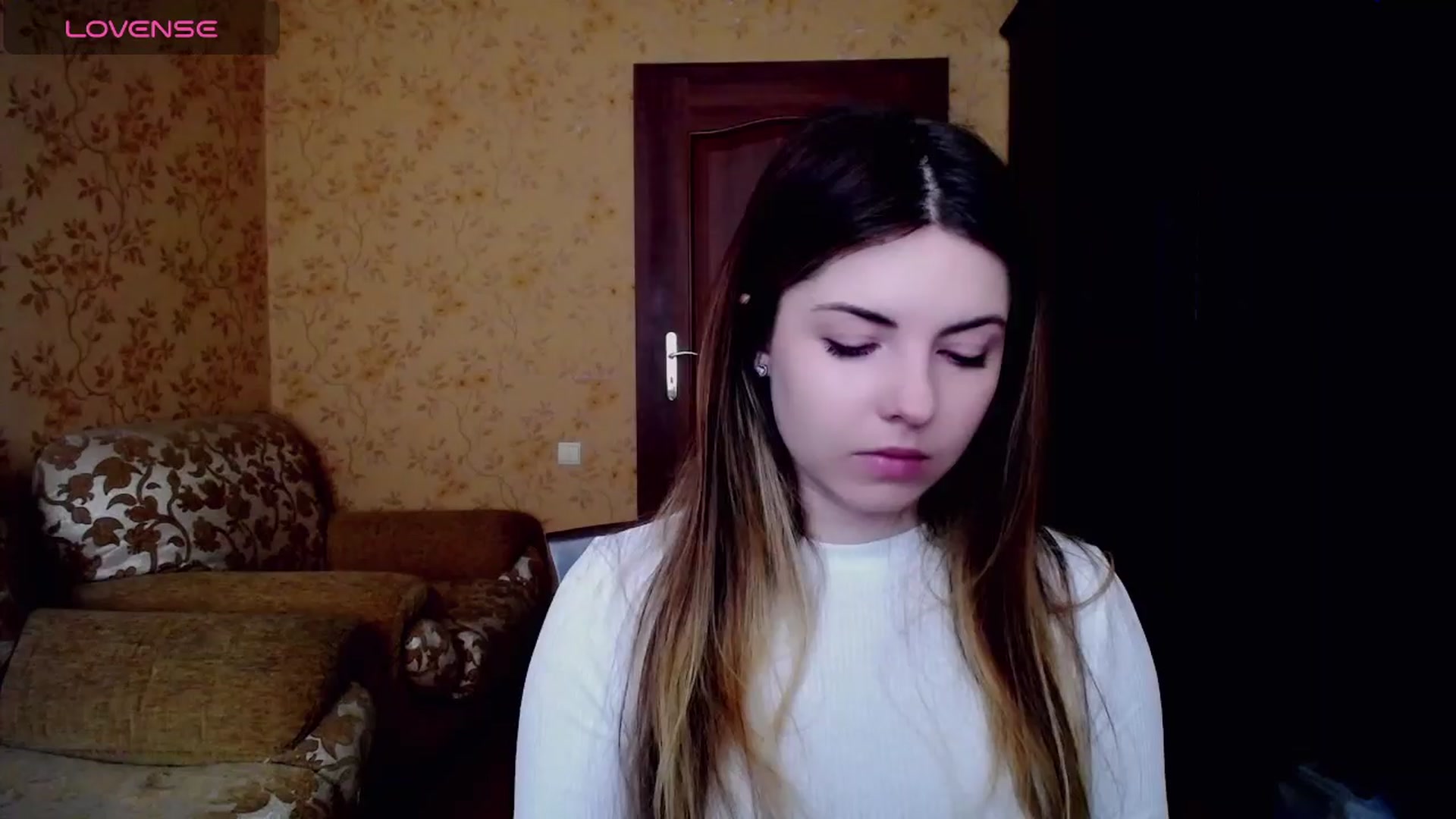 Gallery image thumbnail from Miriam_Mills's myfreecams stream on, 03/27/2024, 08:58 image 11 of 20