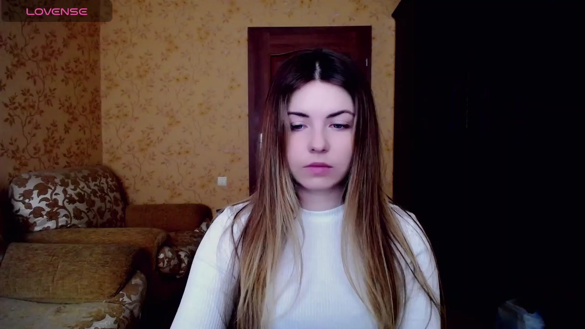 Gallery image thumbnail from Miriam_Mills's myfreecams stream on, 03/27/2024, 08:58 image 5 of 20