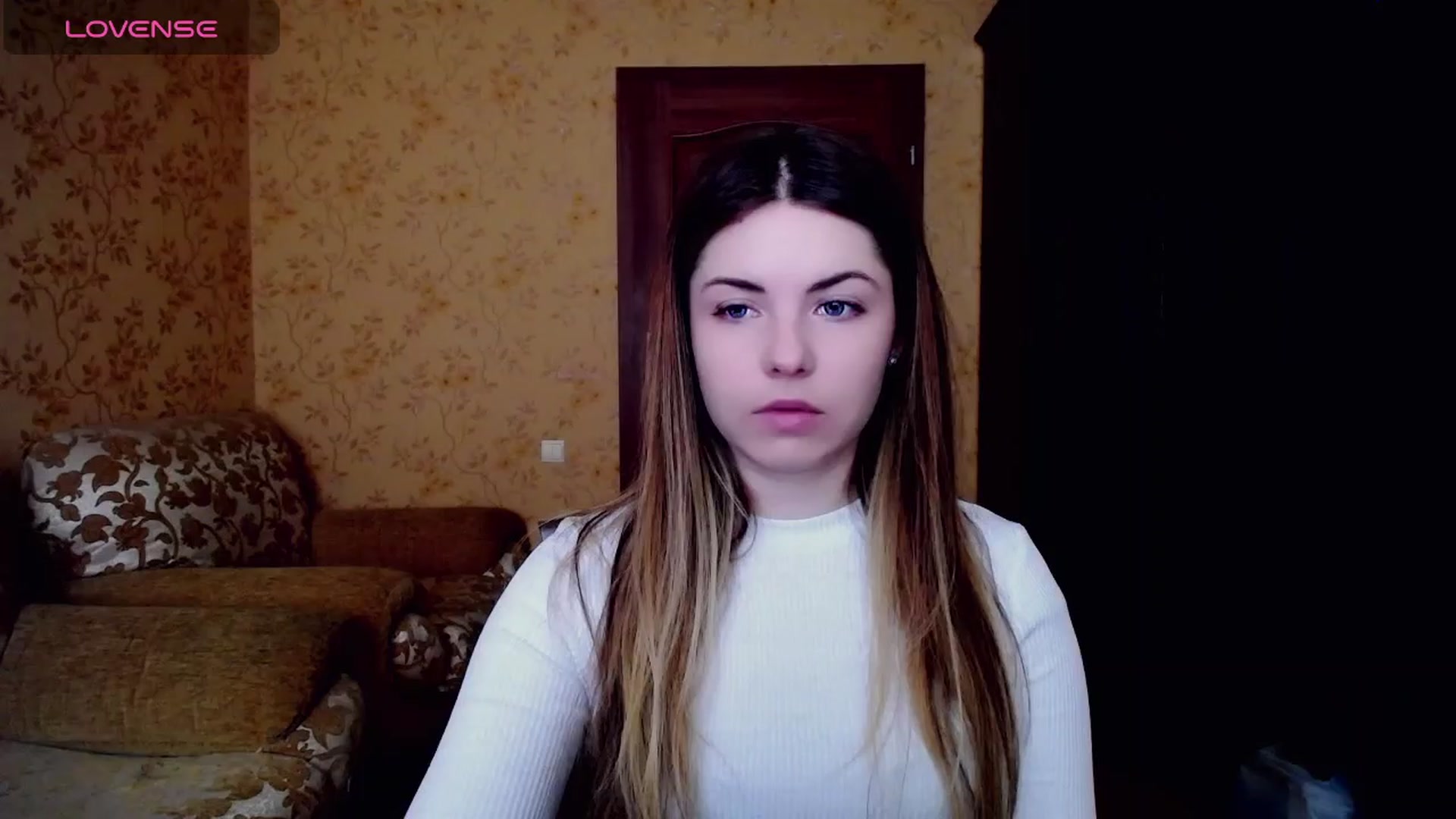 Gallery image thumbnail from Miriam_Mills's myfreecams stream on, 03/27/2024, 08:58 image 6 of 20