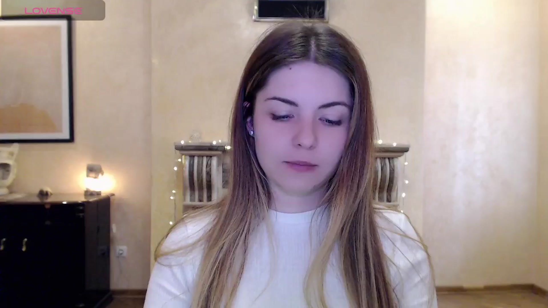 Gallery image thumbnail from Miriam_Mills's myfreecams stream on, 03/28/2024, 10:30 image 20 of 20