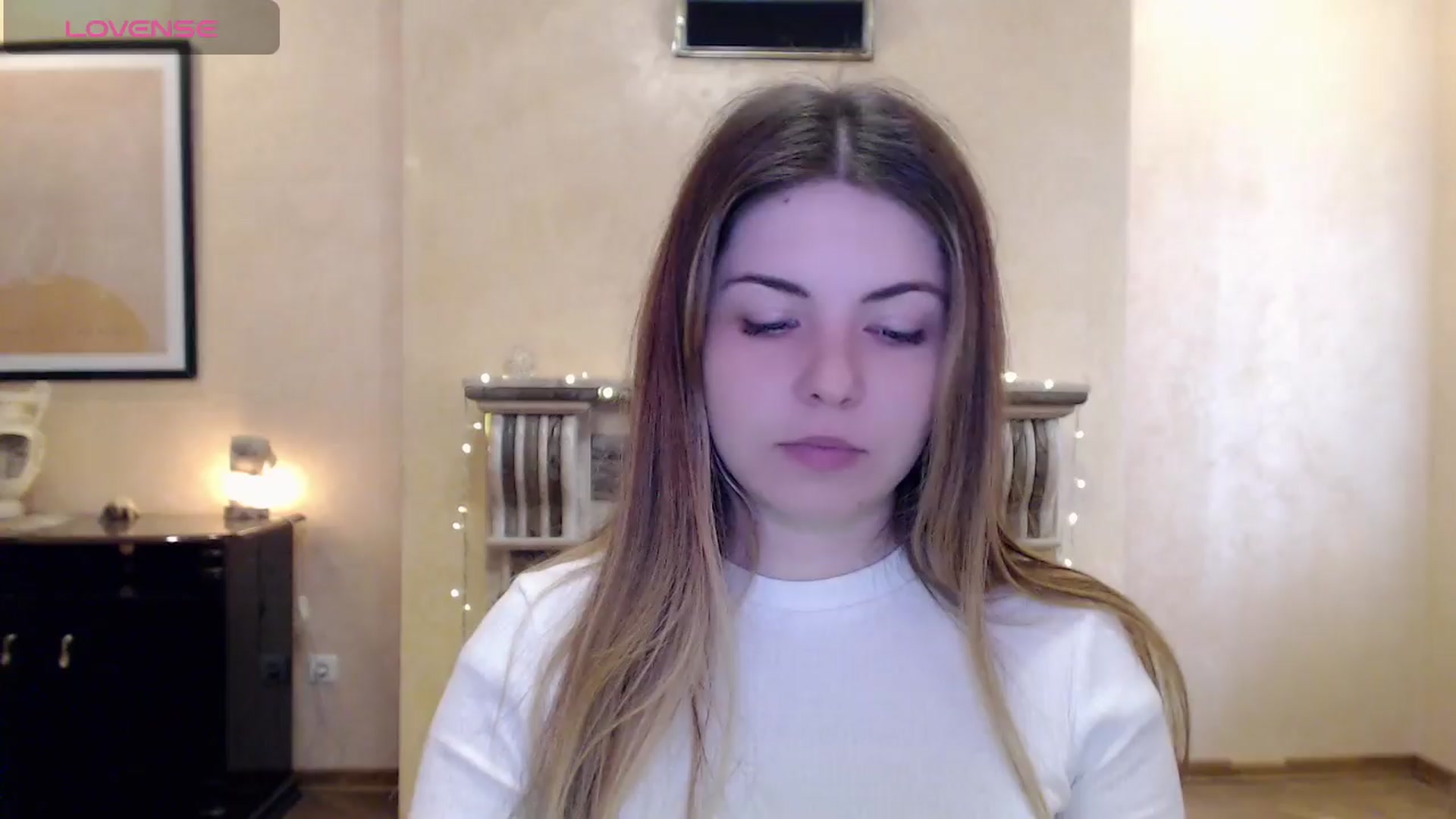 Gallery image thumbnail from Miriam_Mills's myfreecams stream on, 03/28/2024, 10:30 image 13 of 20