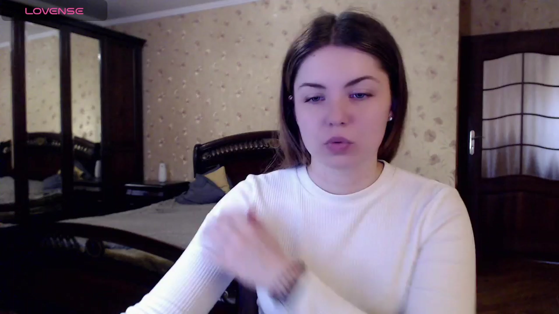 Gallery image thumbnail from Miriam_Mills's myfreecams stream on, 03/29/2024, 11:32 image 13 of 20