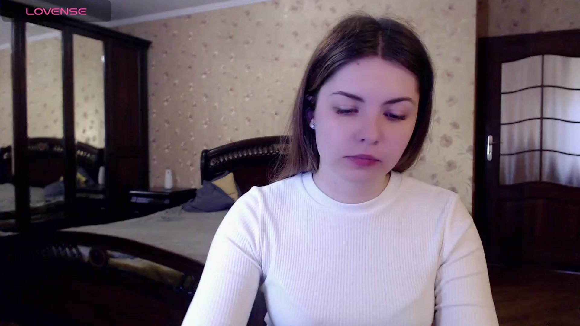 Gallery image thumbnail from Miriam_Mills's myfreecams stream on, 03/29/2024, 11:32 image 18 of 20