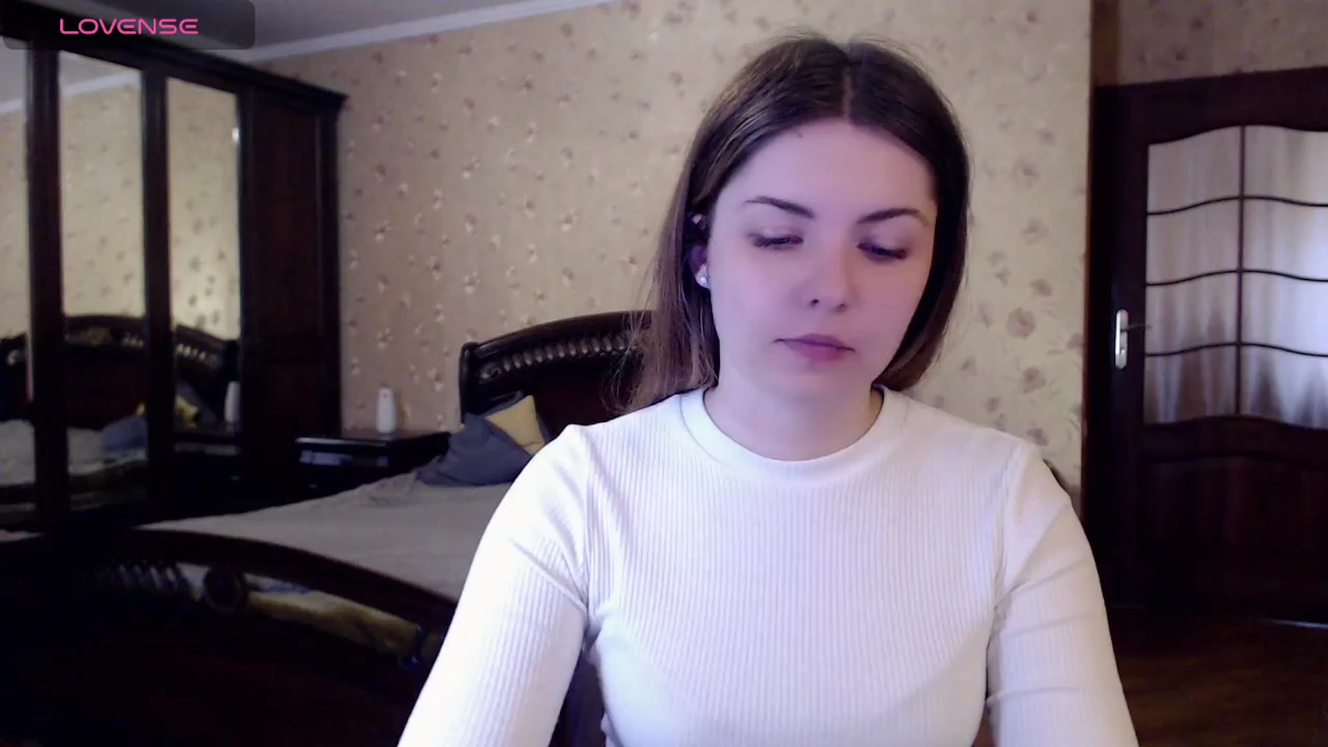 Gallery image thumbnail from Miriam_Mills's myfreecams stream on, 03/29/2024, 11:32 image 14 of 20