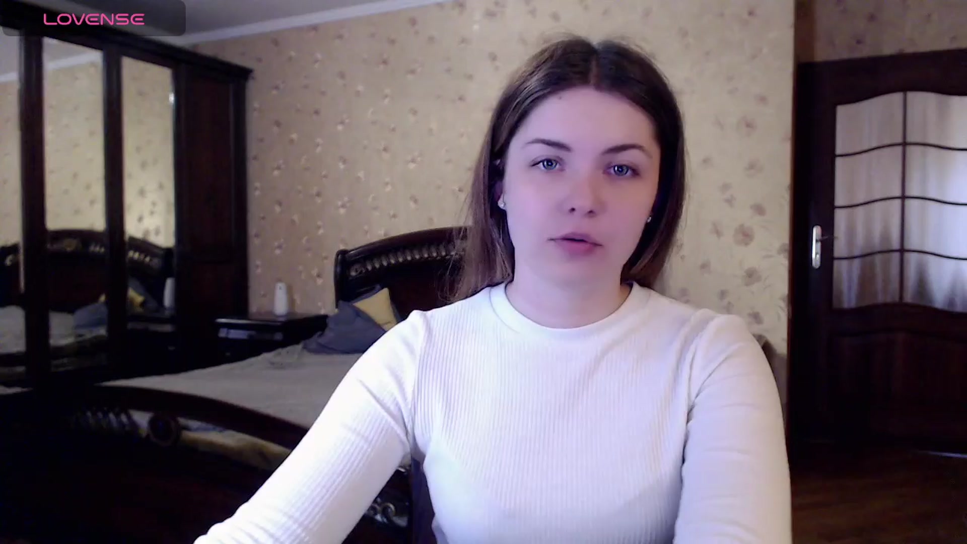 Gallery image thumbnail from Miriam_Mills's myfreecams stream on, 03/29/2024, 11:32 image 16 of 20
