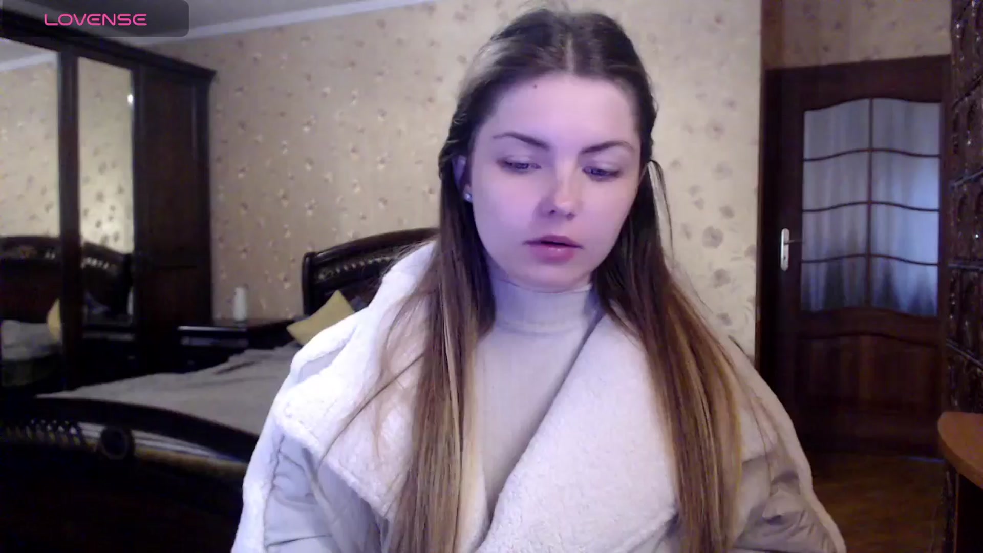 Gallery image thumbnail from Miriam_Mills's myfreecams stream on, 04/03/2024, 08:12 image 5 of 20