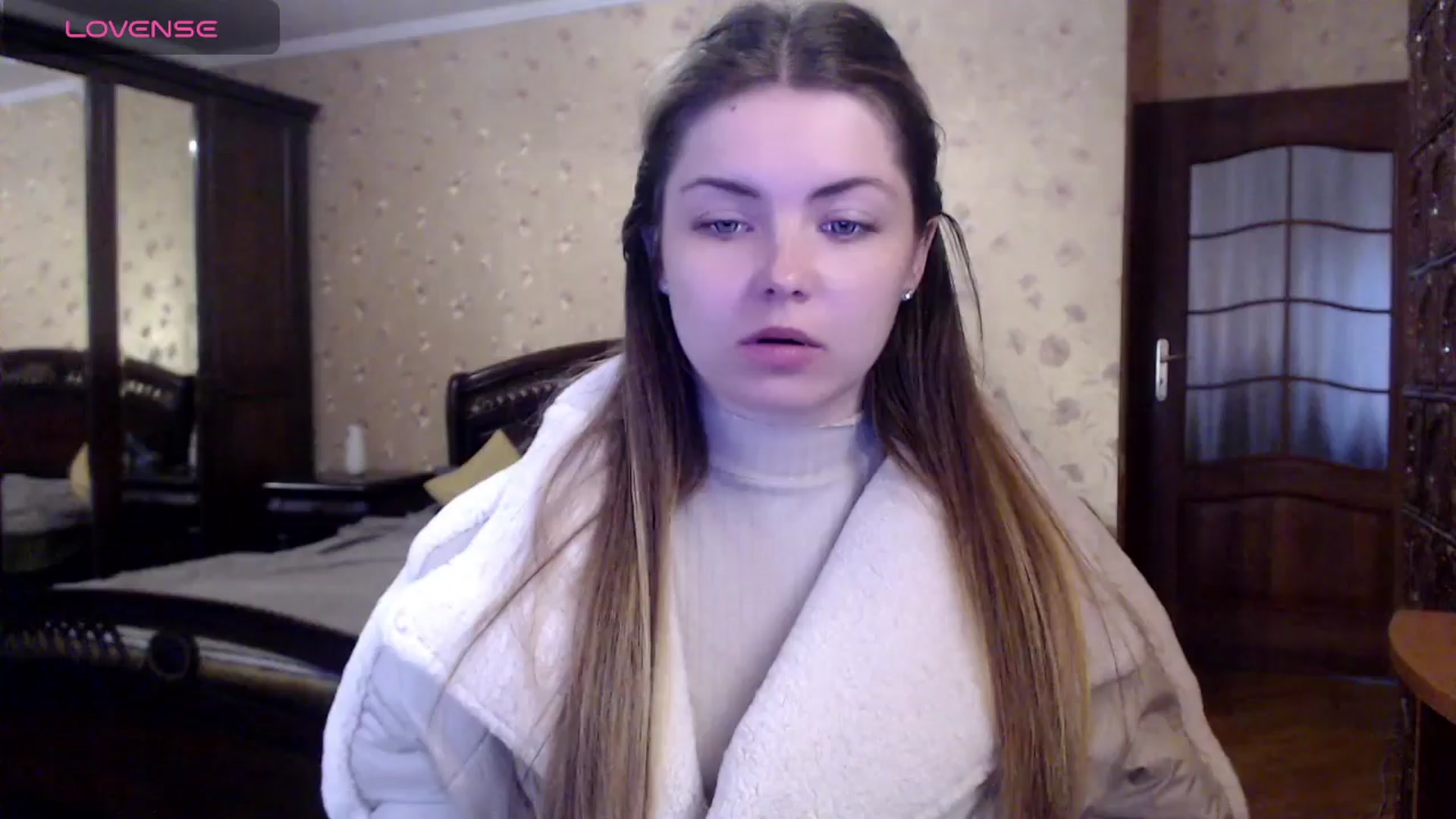 Gallery image thumbnail from Miriam_Mills's myfreecams stream on, 04/03/2024, 08:12 image 4 of 20