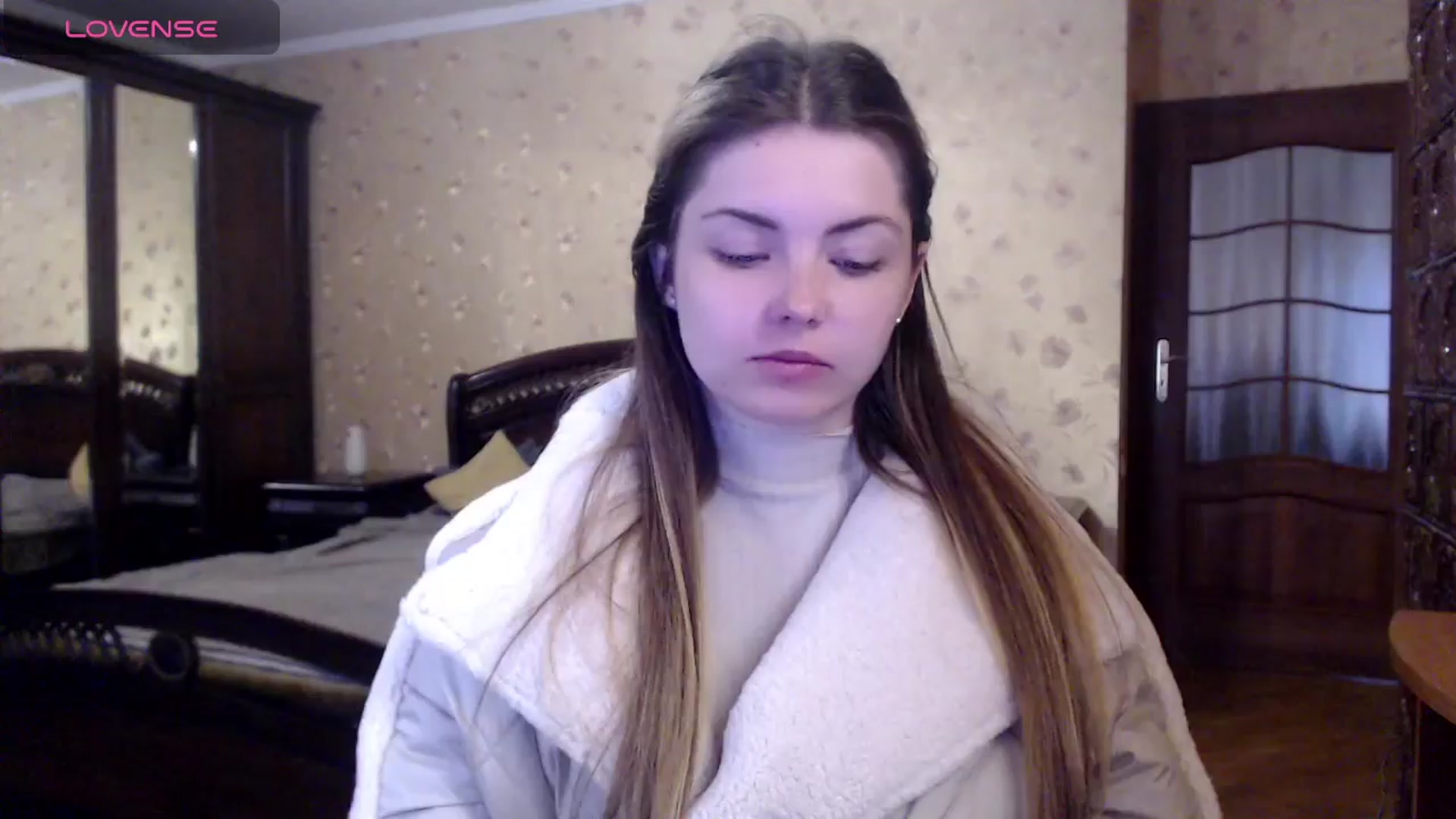 Gallery image thumbnail from Miriam_Mills's myfreecams stream on, 04/03/2024, 08:12 image 11 of 20