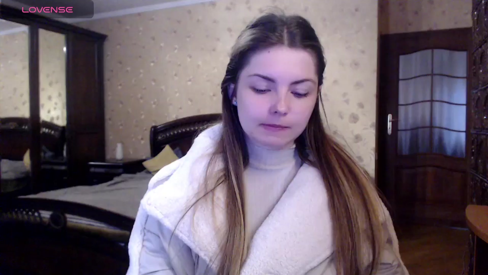 Gallery image thumbnail from Miriam_Mills's myfreecams stream on, 04/03/2024, 08:12 image 13 of 20