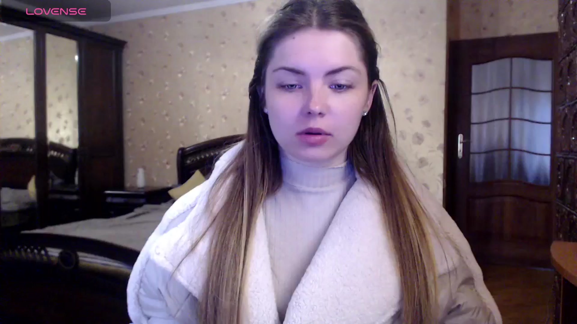Gallery image thumbnail from Miriam_Mills's myfreecams stream on, 04/03/2024, 08:12 image 1 of 20