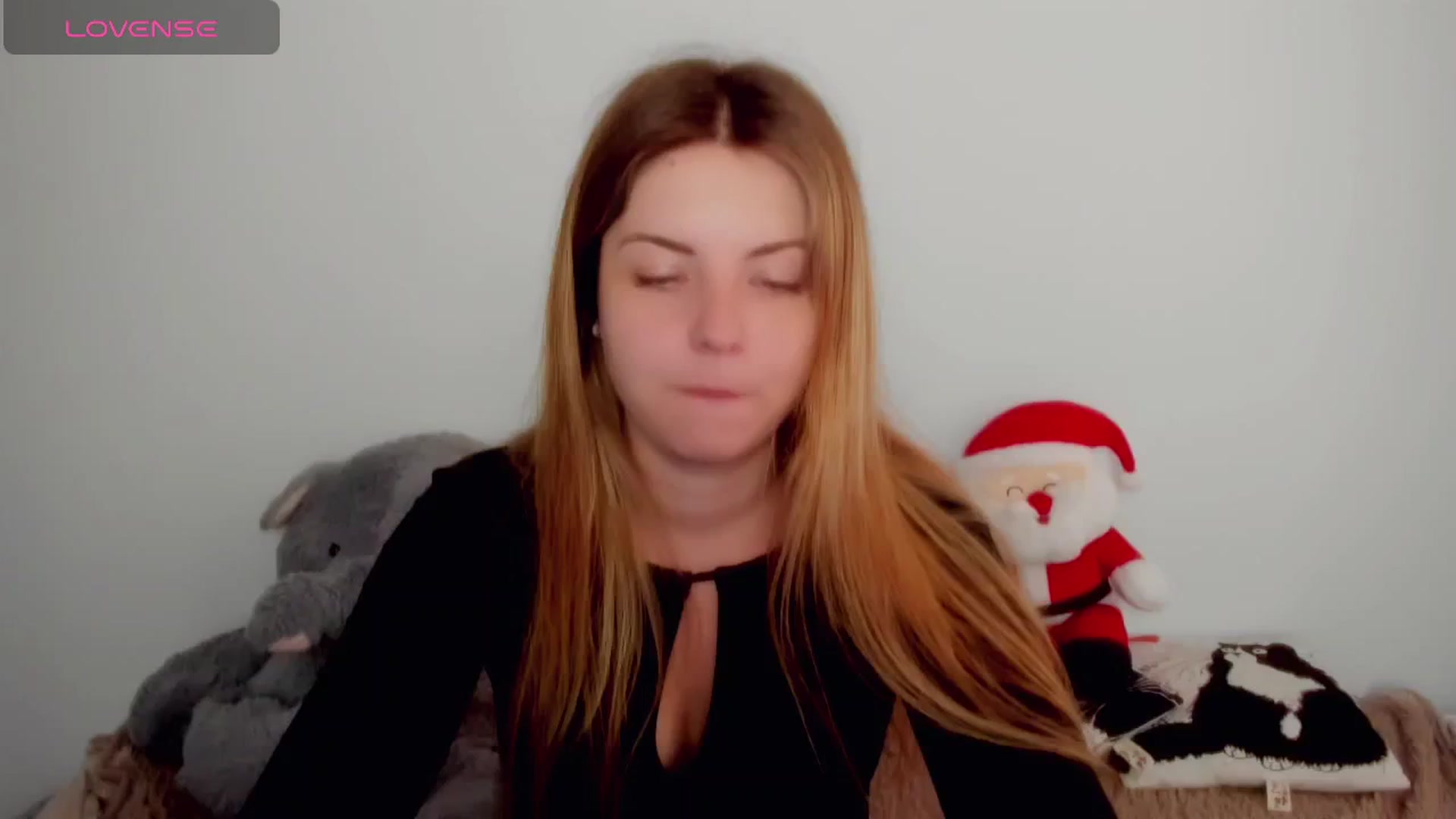 Gallery image thumbnail from Miriam_Mills's myfreecams stream on, 04/23/2024, 08:28 image 14 of 20