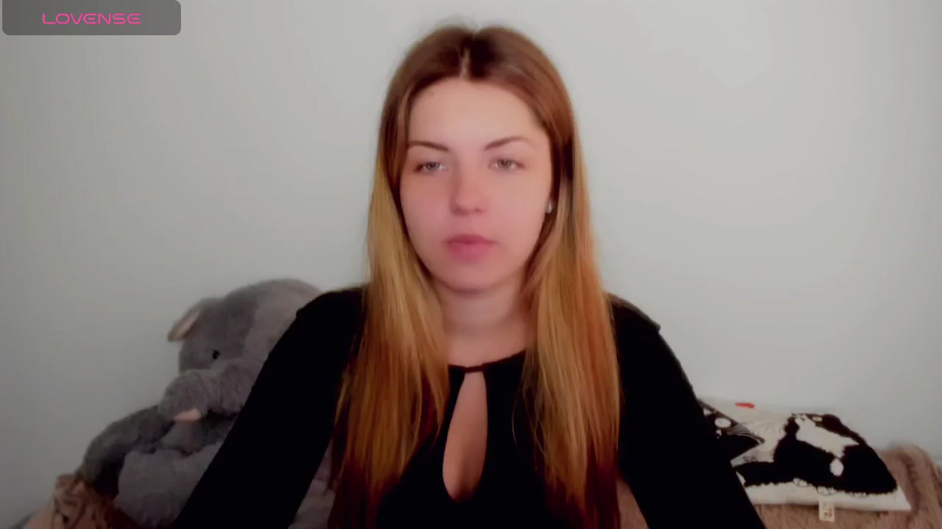 Gallery image thumbnail from Miriam_Mills's myfreecams stream on, 04/23/2024, 08:28 image 6 of 20