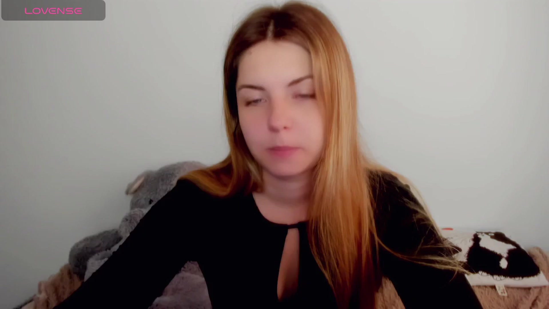 Gallery image thumbnail from Miriam_Mills's myfreecams stream on, 04/23/2024, 10:24 image 2 of 20