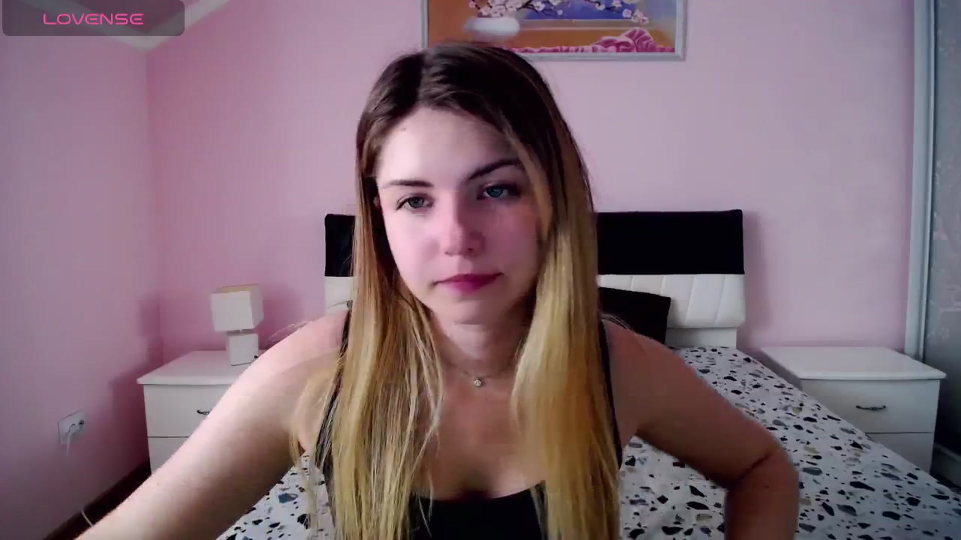 Gallery image thumbnail from Miriam_Mills's myfreecams stream on, 05/03/2024, 10:33 image 5 of 20