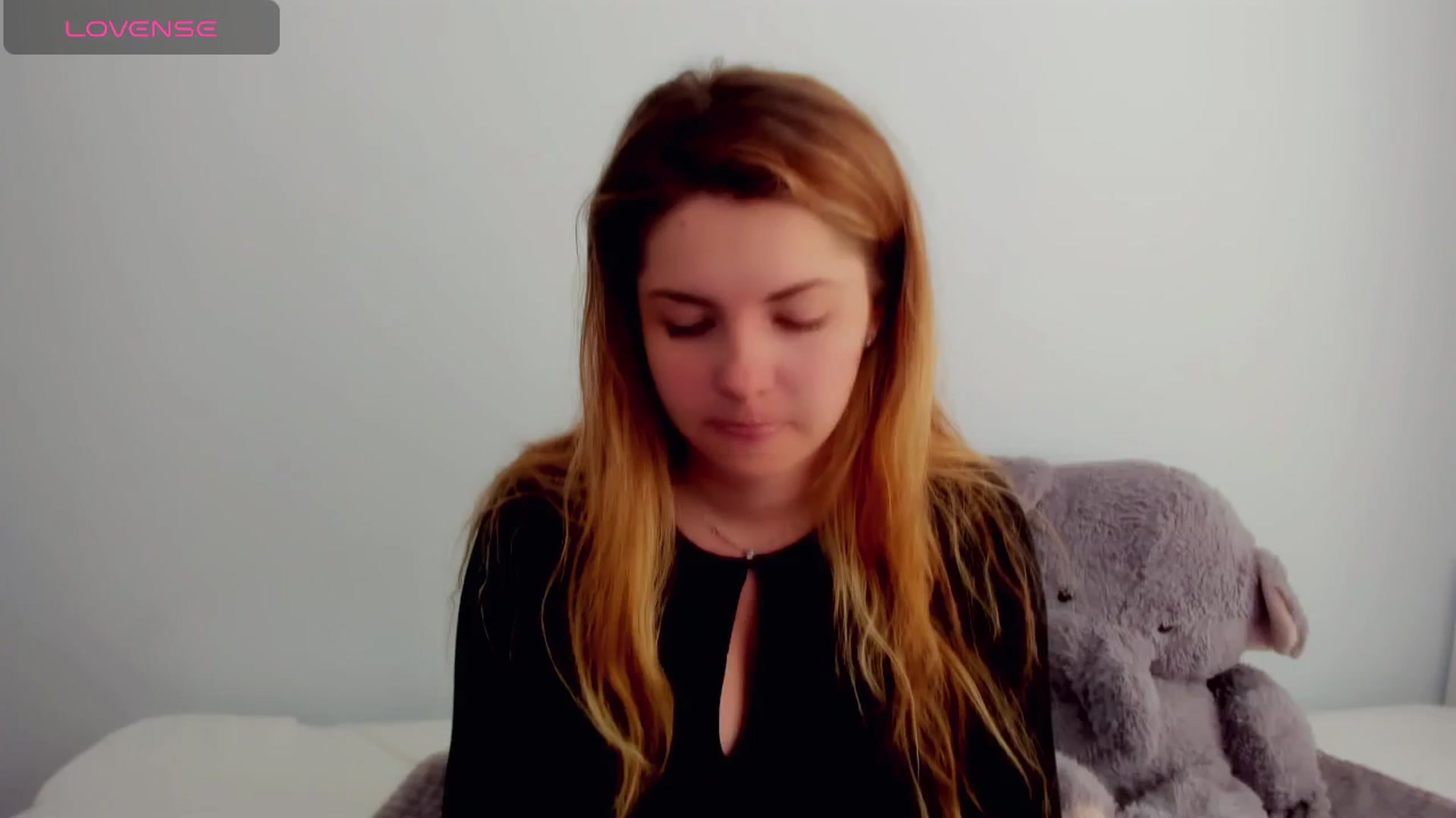 Gallery image thumbnail from Miriam_Mills's myfreecams stream on, 05/13/2024, 08:02 image 5 of 20