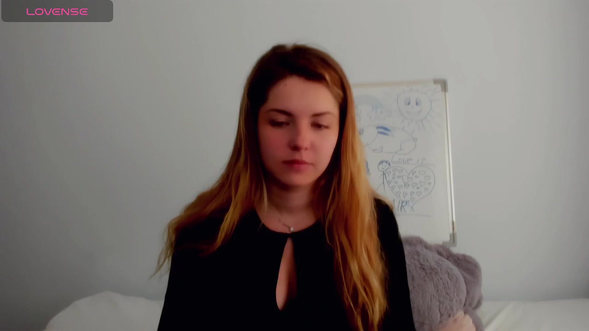 Gallery image thumbnail from Miriam_Mills's myfreecams stream on, 05/13/2024, 09:24 image 5 of 20