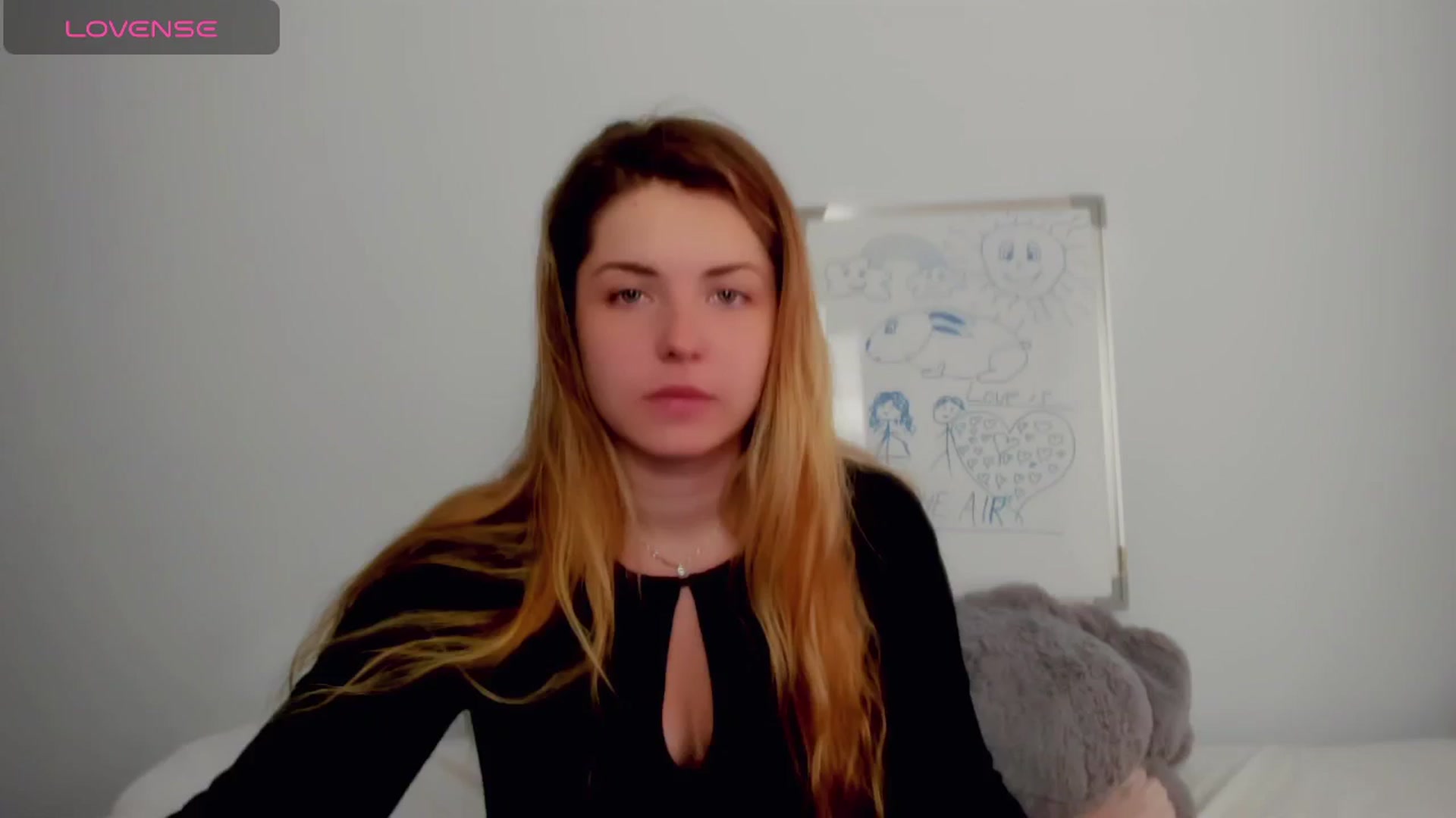 Gallery image thumbnail from Miriam_Mills's myfreecams stream on, 05/13/2024, 09:24 image 10 of 20