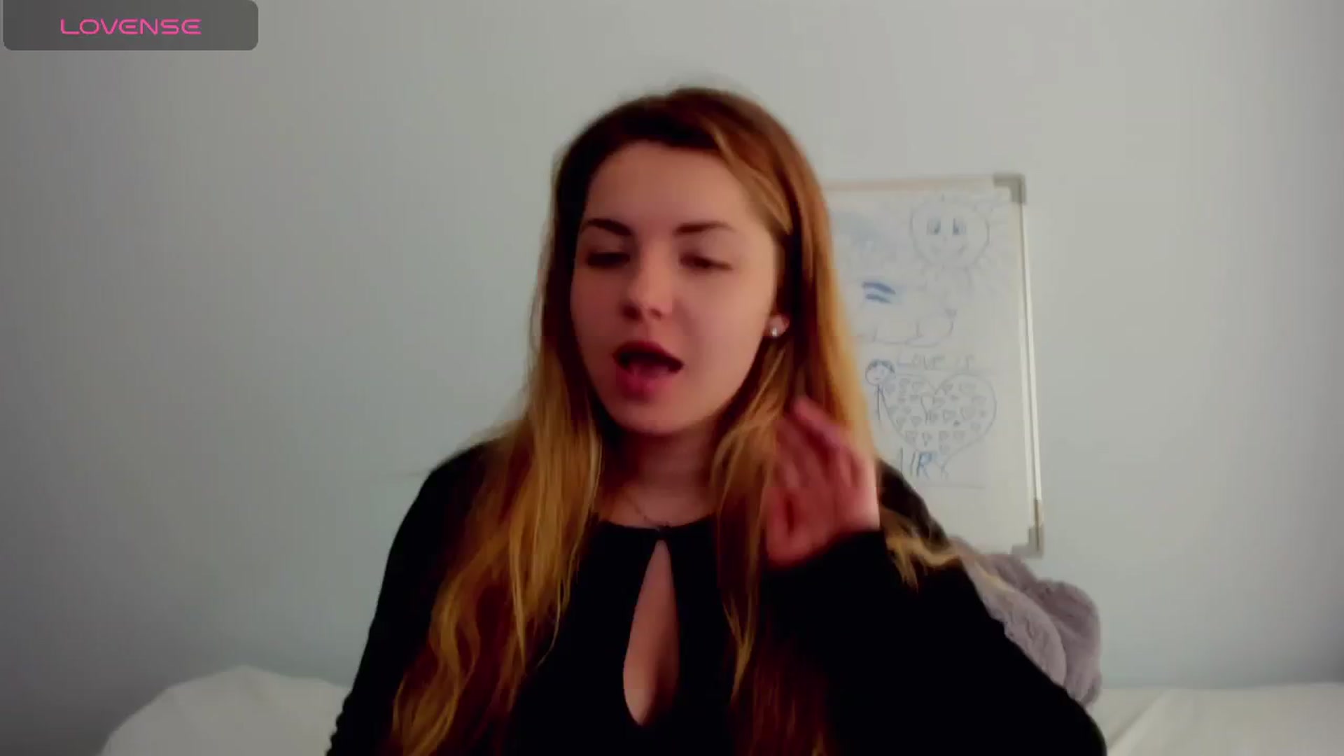 Gallery image thumbnail from Miriam_Mills's myfreecams stream on, 05/13/2024, 09:24 image 1 of 20