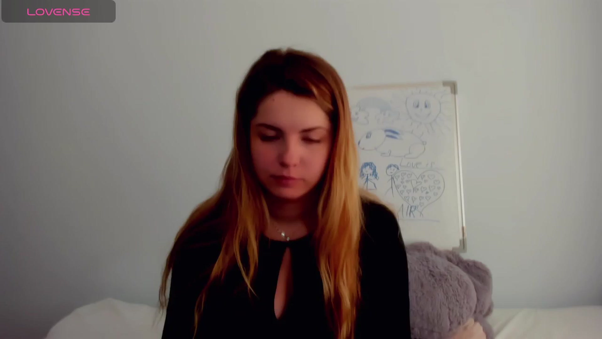 Gallery image thumbnail from Miriam_Mills's myfreecams stream on, 05/13/2024, 09:24 image 13 of 20